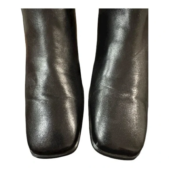 STUART WEITZMAN very soft black leather boots, size 8 - Picture 4 of 12